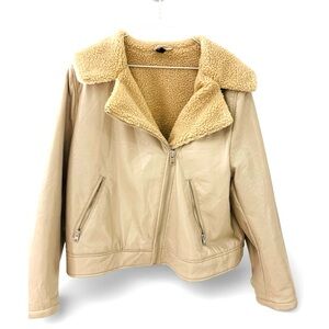 Divided faux leather and Sherpa jacket
